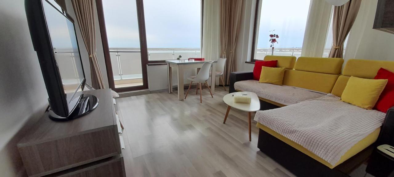 Bella Vista Summerland Mamaia Εξωτερικό φωτογραφία